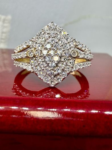 Lab Grown Diamond (VS/EF) Ring