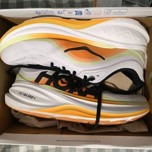 HOKA Runners