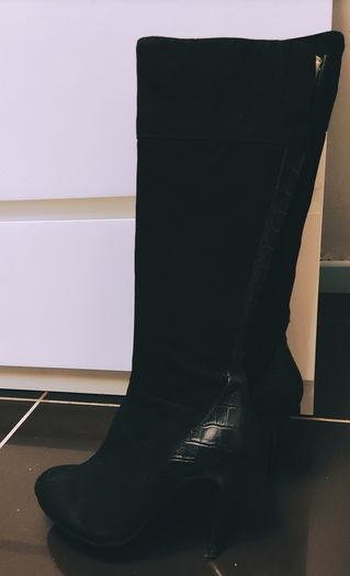 Sude black long high heel boots