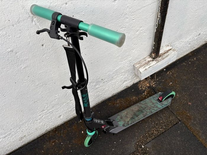 Oxelo Mid 5 scooter age 6-9