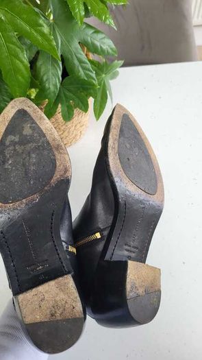 ALEXANDER McQueen Ladies black pointed gold braided chain ankle boots Sz 41 - Fit 8 - 8.5UK - Rrp 943 (New)