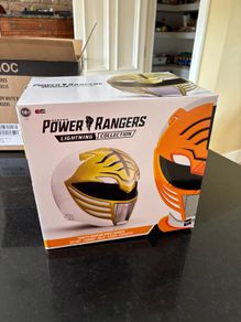 Power Rangers - White Ranger Helmet - sealed