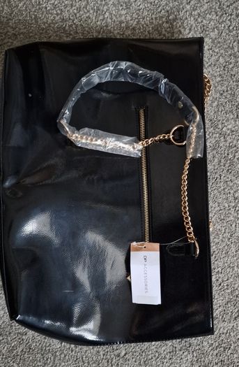 Zip black bag