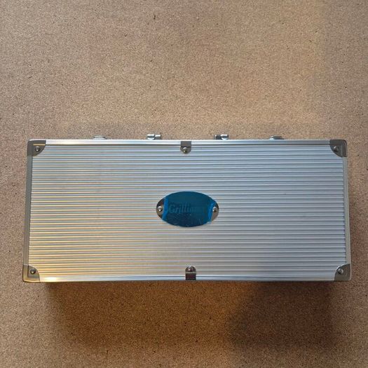 BBQ Tool Set, 26 Pieces with Probe, Brand New