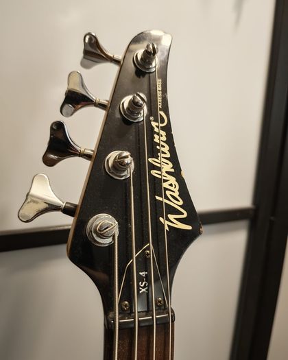Washburn xs-4 Axxess Active Bass Made in Korea