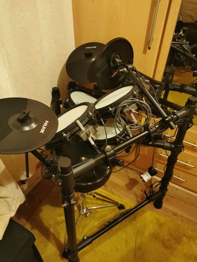 Electric Drums Set