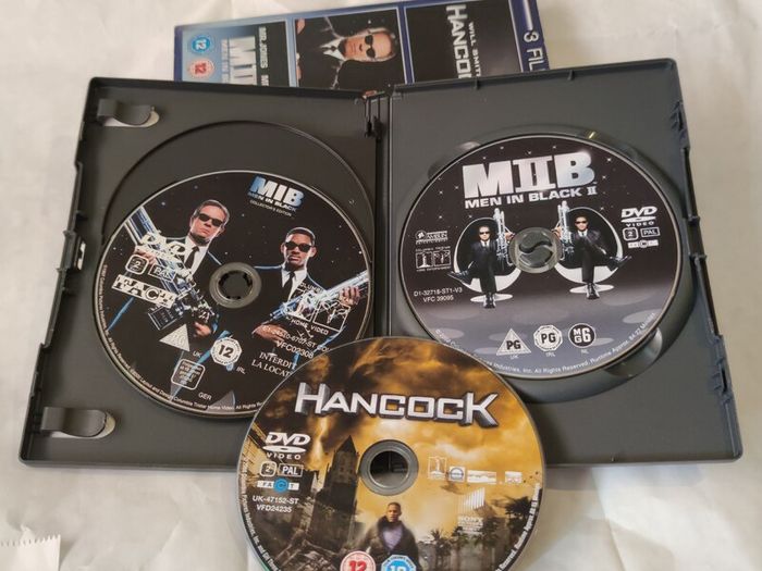 Men in Black 1 & 2 and Hancock Dvd Boxset