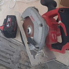 Milwaukee Circular Saw