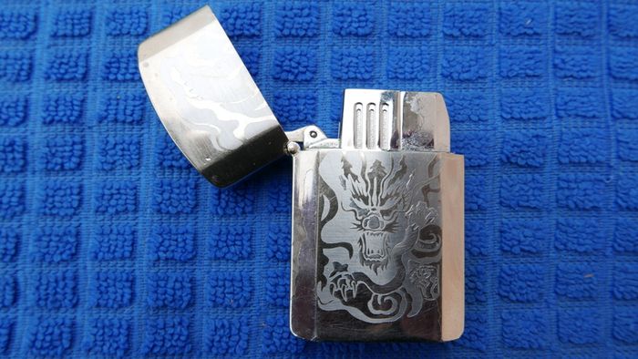 Vintage Gas Dragon Lighter