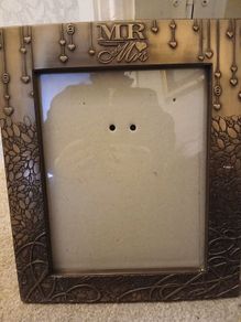 Genesis photo frame
