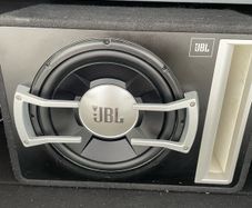 Jbl 12 inch car subwoofer and amp