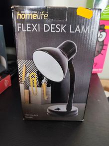 desk lamp