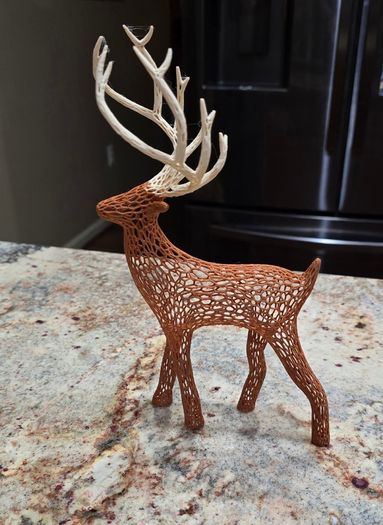 Voronoi Holiday Christmas Deer