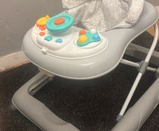 baby walker