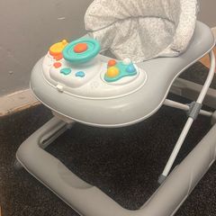 baby walker