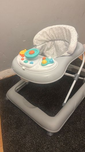 baby walker