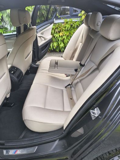BMW 5-Series 2011