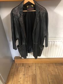 Leather jacket says 8 (14/16 )