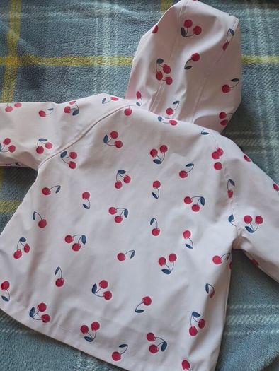 Bnwot Dunnes Cherry Raincoat