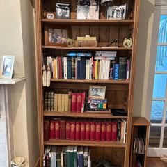 FREE Pine Book Shelf Unit