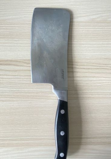 knife