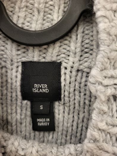 Grey River Island Jumper