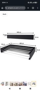 Wall mounted retractable Clothes line