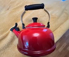 Le Creuset Kettle