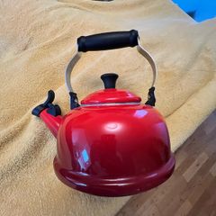 Le Creuset Kettle