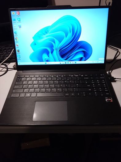 Avita Pura 15.6" Laptop + Lightweight + Portable