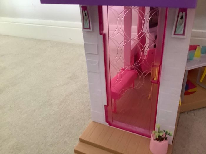 Barbie Dreamhouse, dolls & accessories