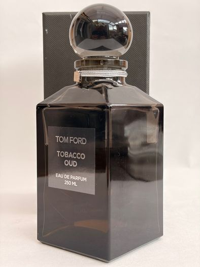 Tom Ford Tobacco Oud 250ml Flacon Approx. 180ml Remaining
