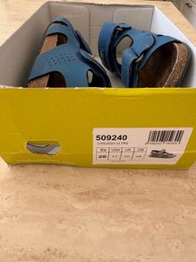 Boys Sandals size 10