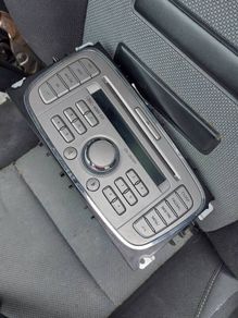 ford radio