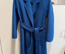 20% cashmere, 80% wool coat like Cos, Massimo Dutti