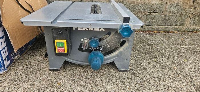 table saw