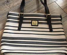 Ann Klein hand bag