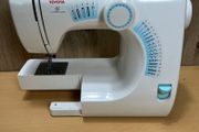 TOYOTA SE14 RS2000 Electrical Foot Pedal Operated Sewing Machine - Incomplete