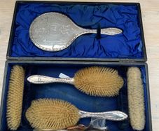 Silver Vanity Set
