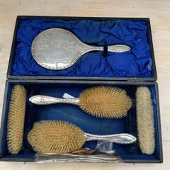 Silver Vanity Set