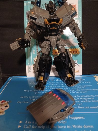 Transformer Ironhide