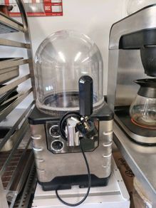 Blade beer machine