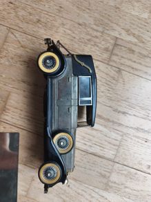 vintage rolls Royce model with radio