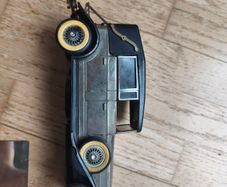 vintage rolls Royce model with radio
