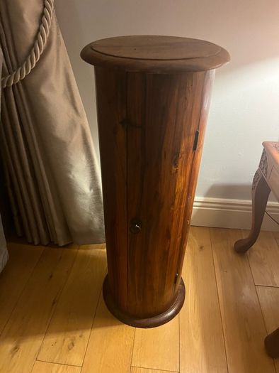 cabinet tall tower