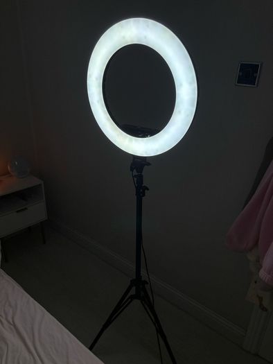 neewer LED ring light