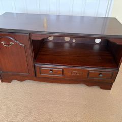 Rossmore Mahogany TV Unit / Storage Cabinet