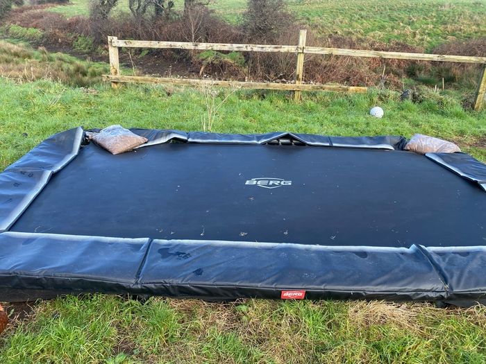 In-ground trampoline
