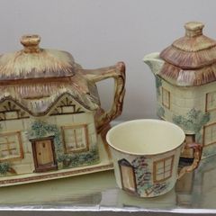 antiques