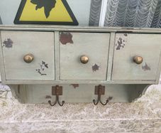 Wall mounted cabinet